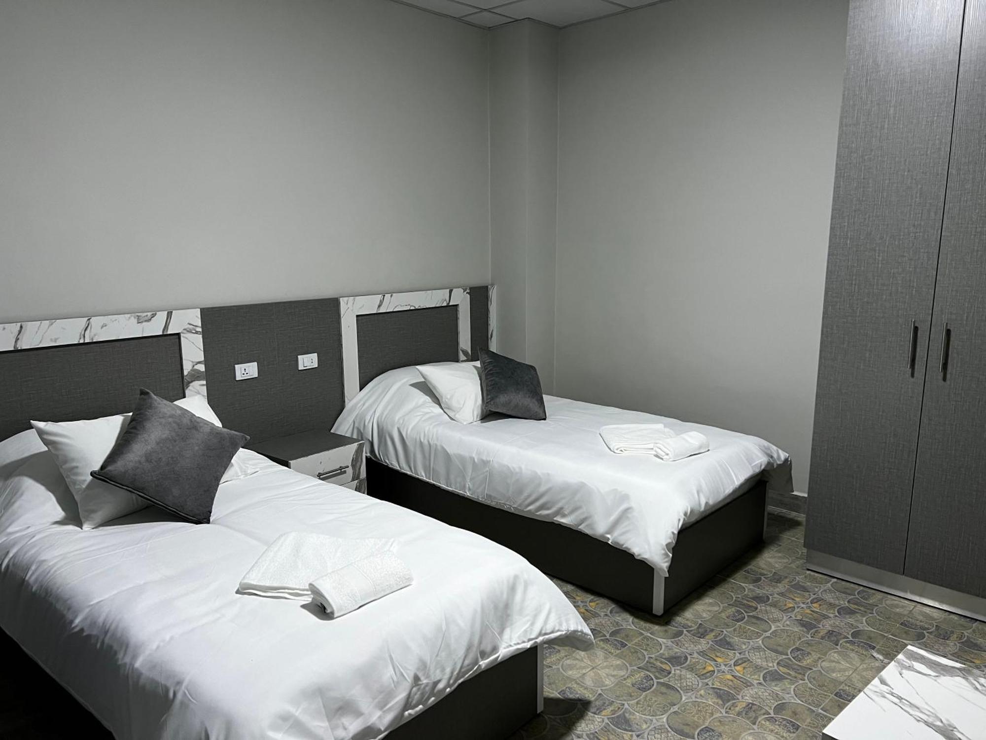 Downtown Inn Madaba Exterior foto